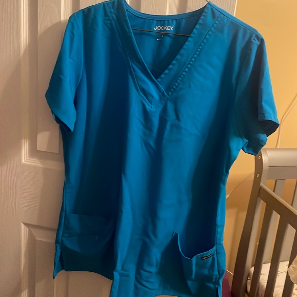 Jockey size large blue scrub top